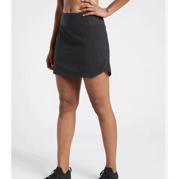 Athleta run with it 16" skort black size small - Picture 1 of 7